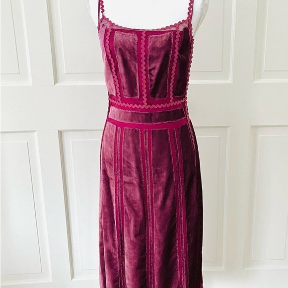 Alberta Ferretti Dresses & Skirts - Alberta Ferretti magenta red velvet and tulle dress